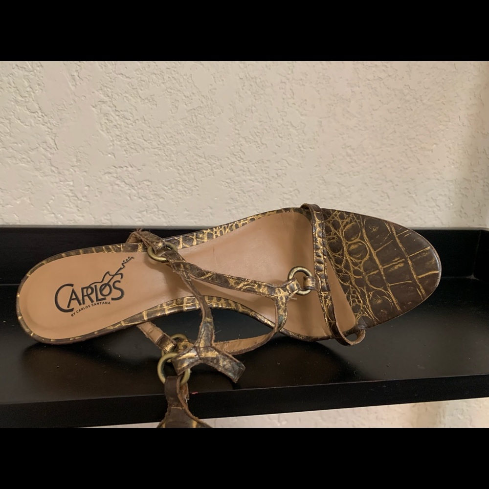 Carlos heals w/ ankle strap gold & brown size 8.5